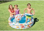 Intex Pool mit Wasserball und Schwimmreifen