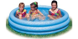 Blauer aufblasbarer Pool